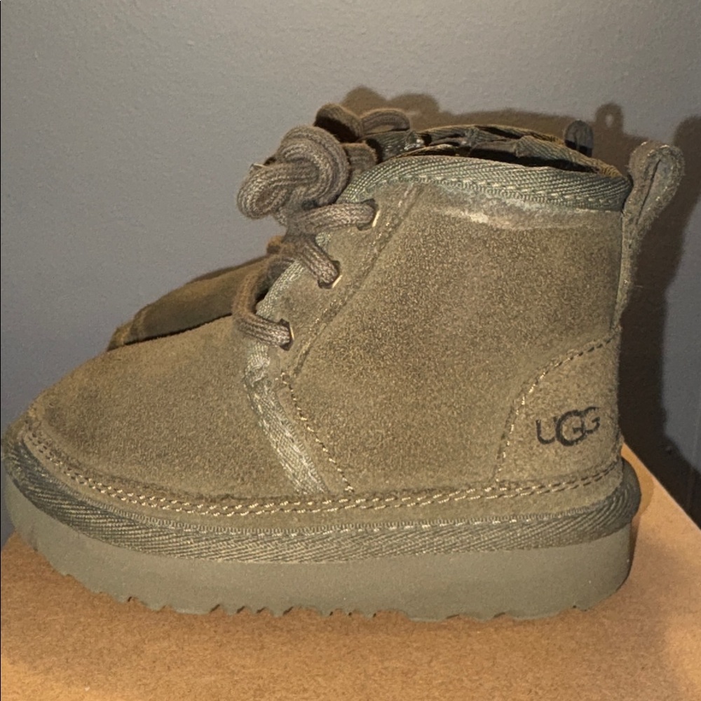 UGG Kids Boots - Olive Suede